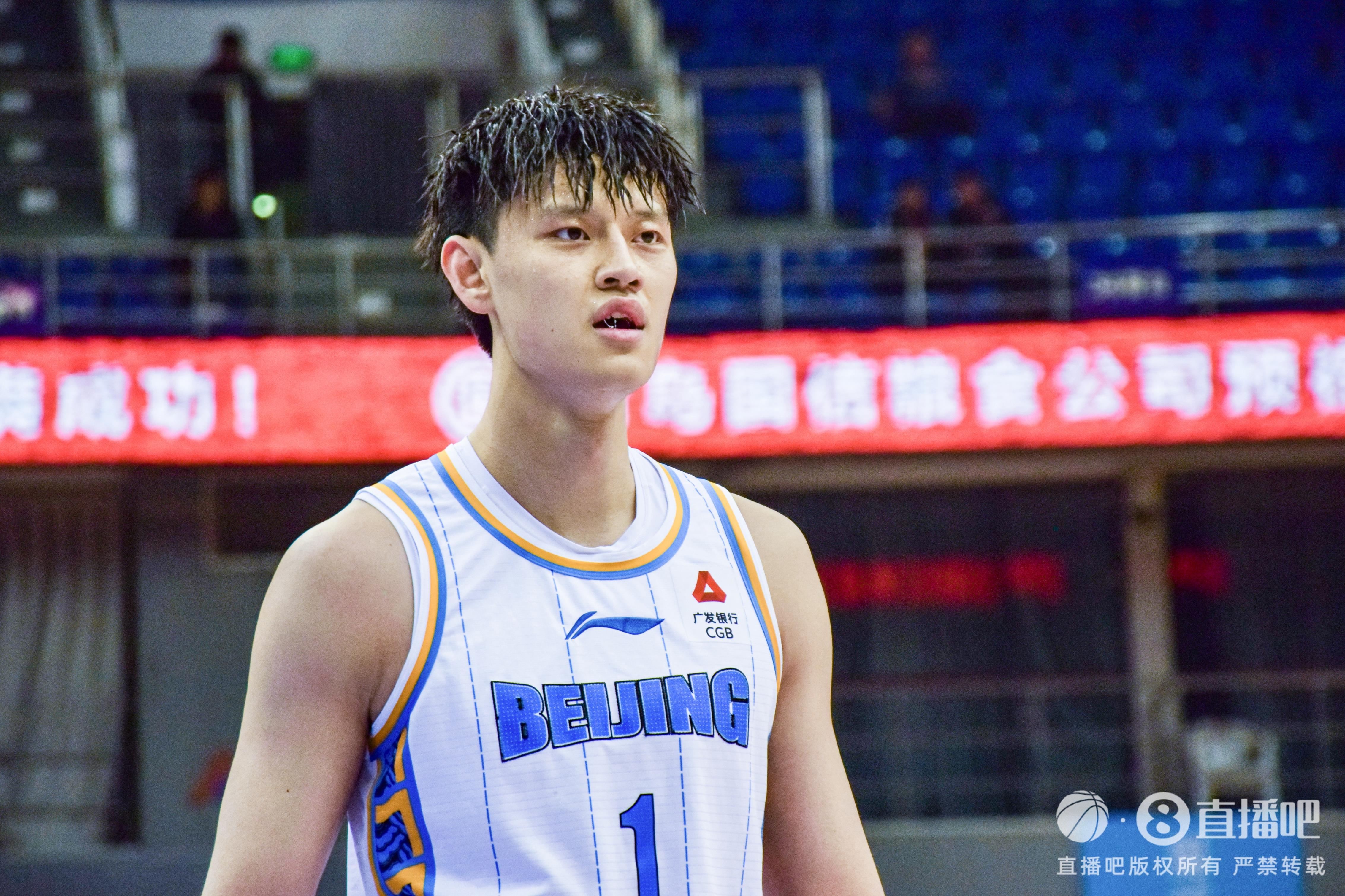 7次大帽相當炸裂！曾凡博替補砍16分7板7帽 大帽絕殺遼寧！